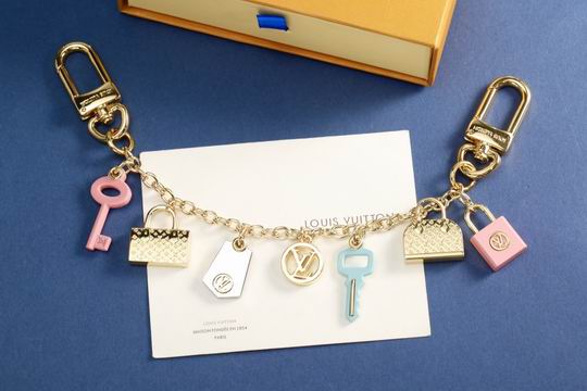 LV Keyring 12lyh358 (8)