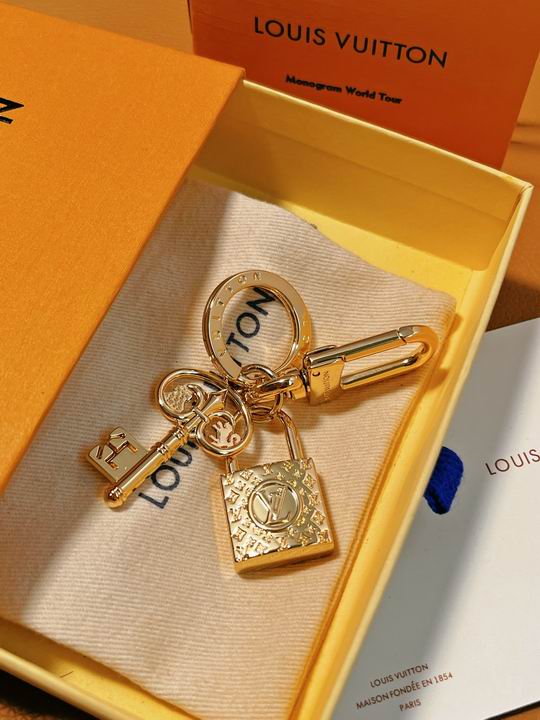 LV Keyring 12lyh365 (2)