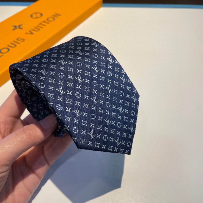 LV Tie hm (109)