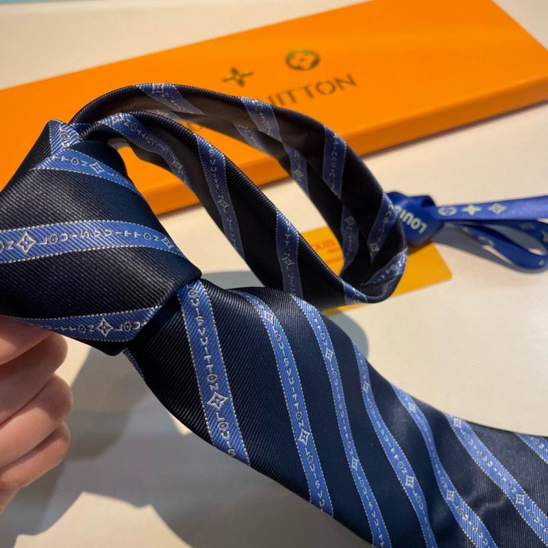 LV Tie hm (114)