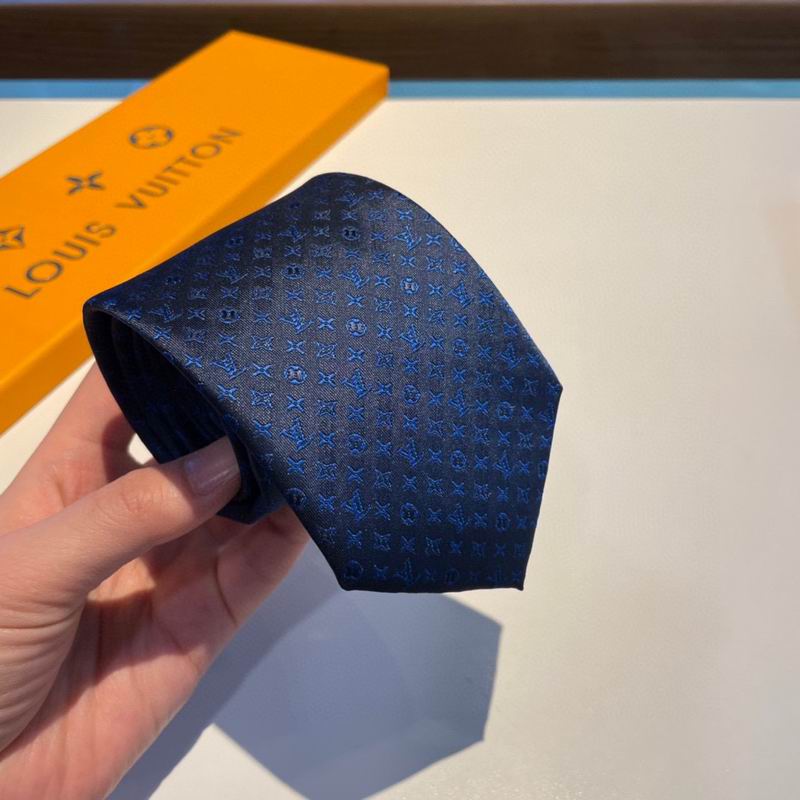 LV Tie hm (118)