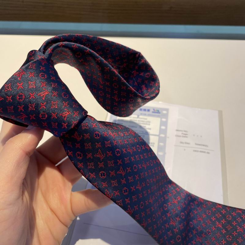 LV Tie hm (138)
