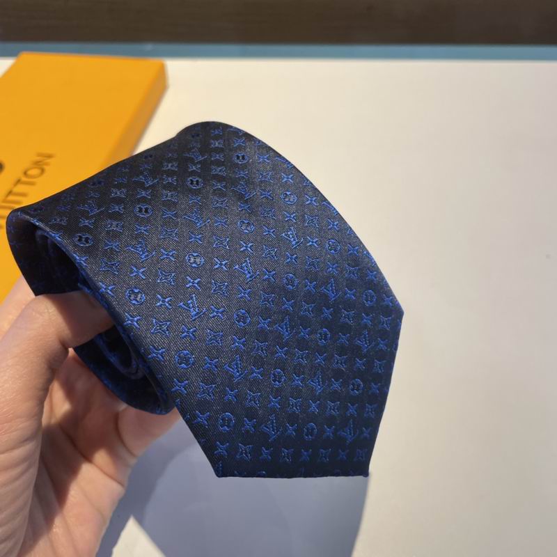 LV Tie hm (144)