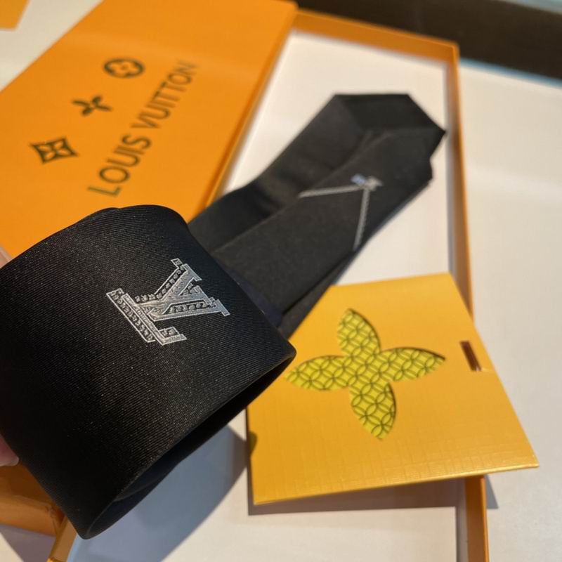 LV Tie hm (18)