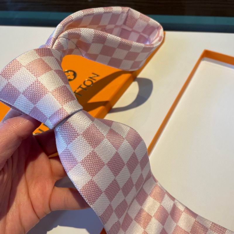 LV Tie hm (194)