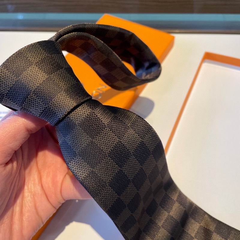 LV Tie hm (198)