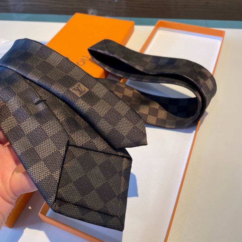 LV Tie hm (201)