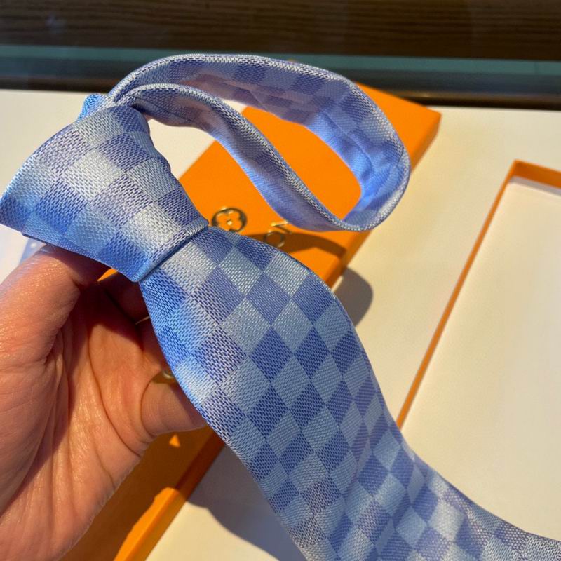 LV Tie hm (214)