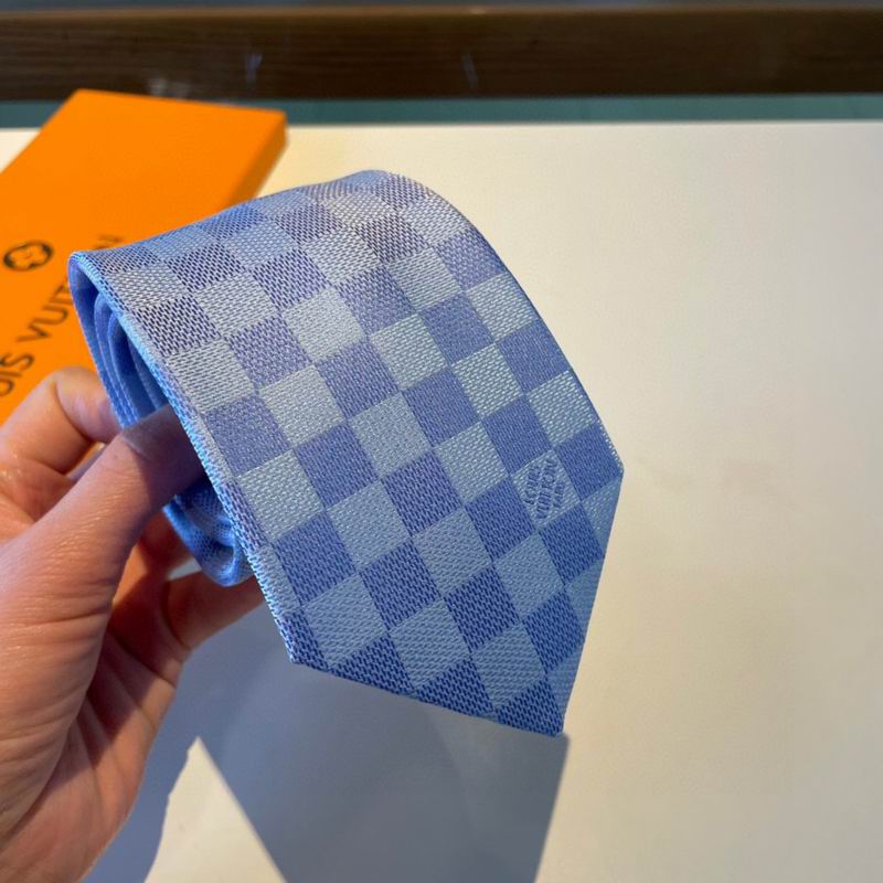 LV Tie hm (216)