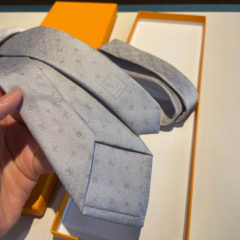 LV Tie hm (23)