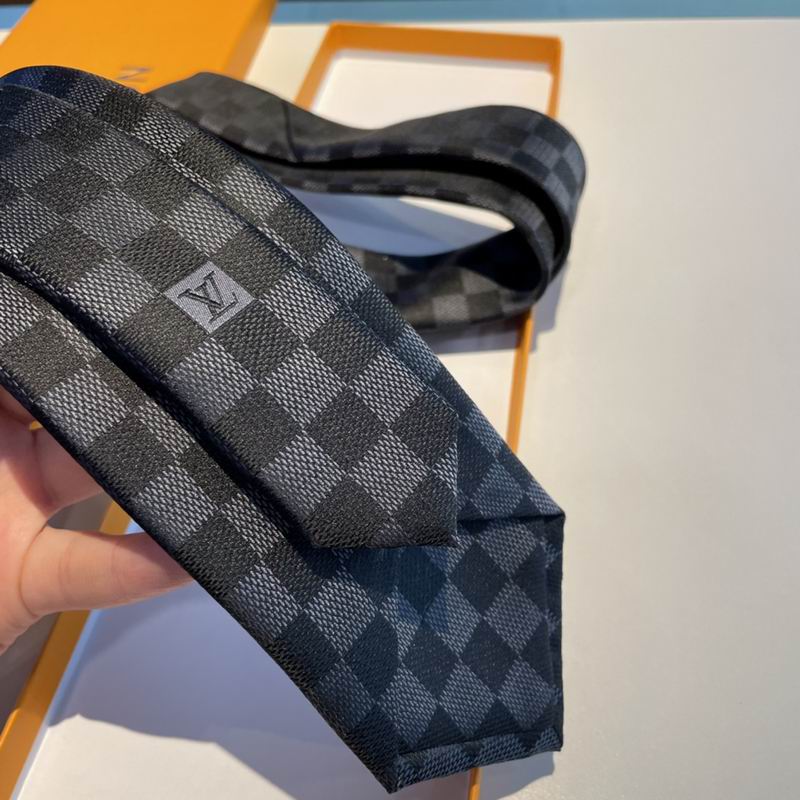 LV Tie hm (231)