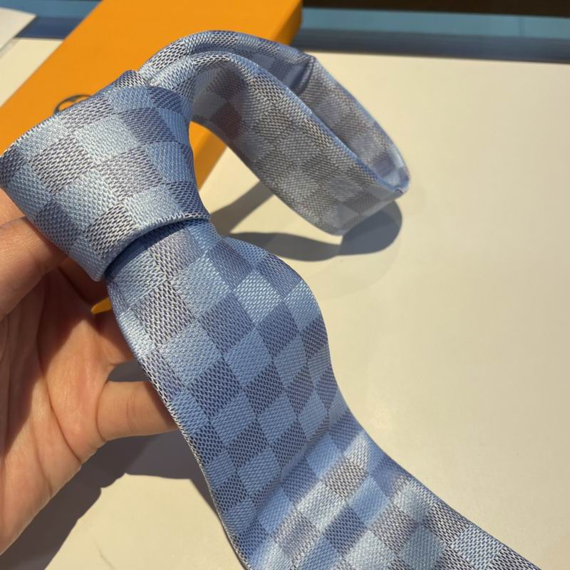 LV Tie hm (235)