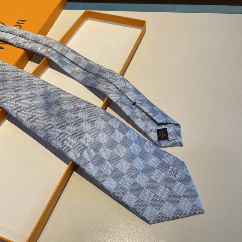 LV Tie hm (237)