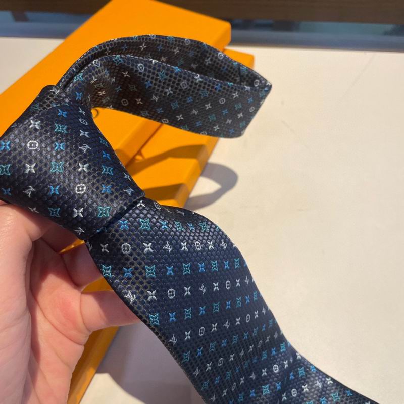 LV Tie hm (26)