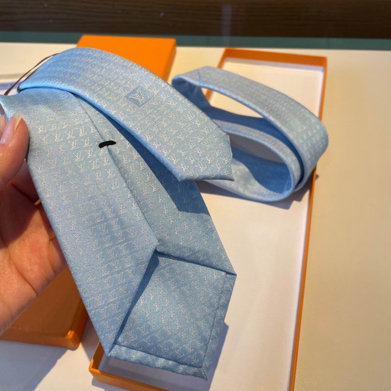 LV Tie hm (270)