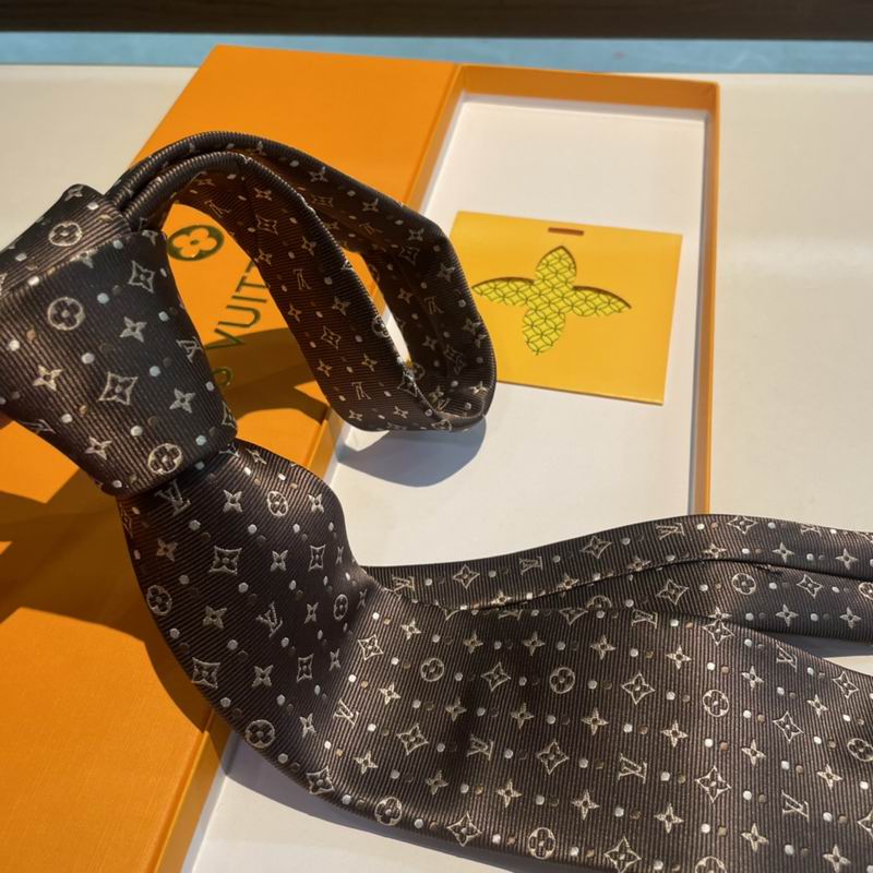 LV Tie hm (277)