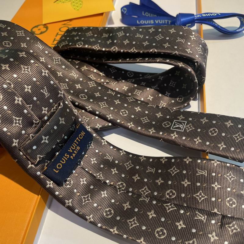 LV Tie hm (280)