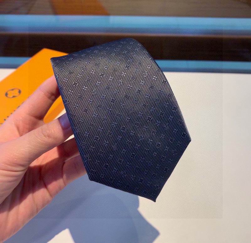 LV Tie hm (292)