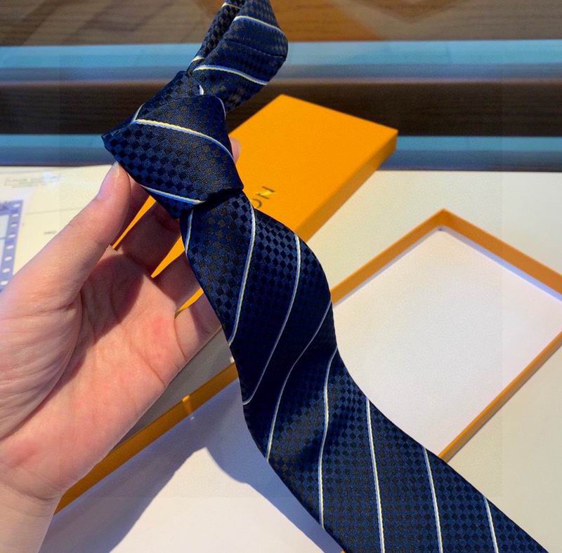 LV Tie hm (321)