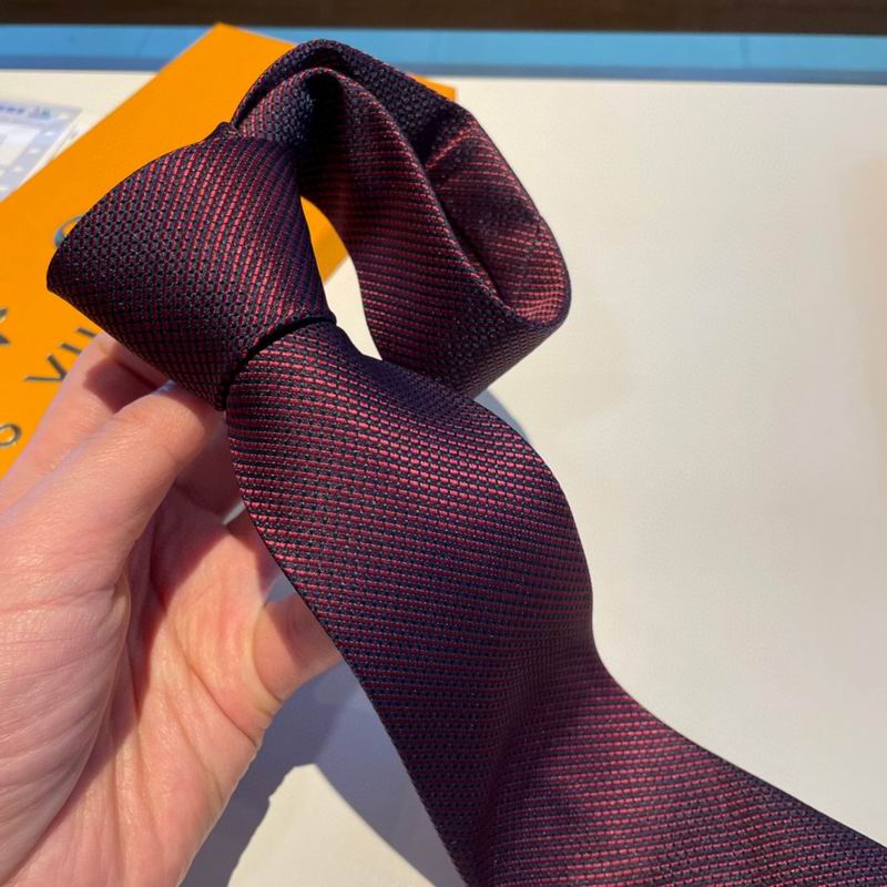 LV Tie hm (361)