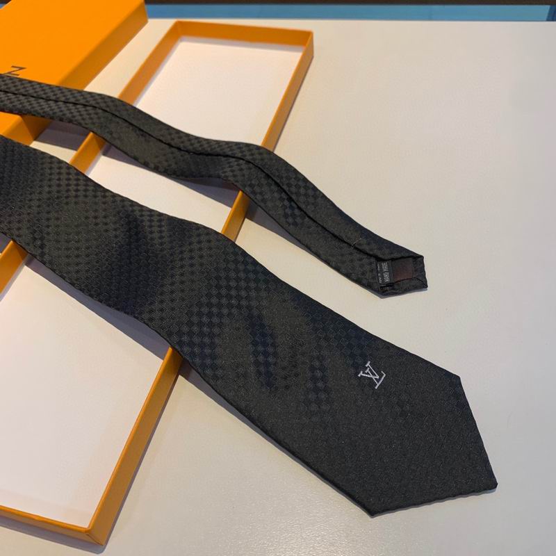 LV Tie hm (376)