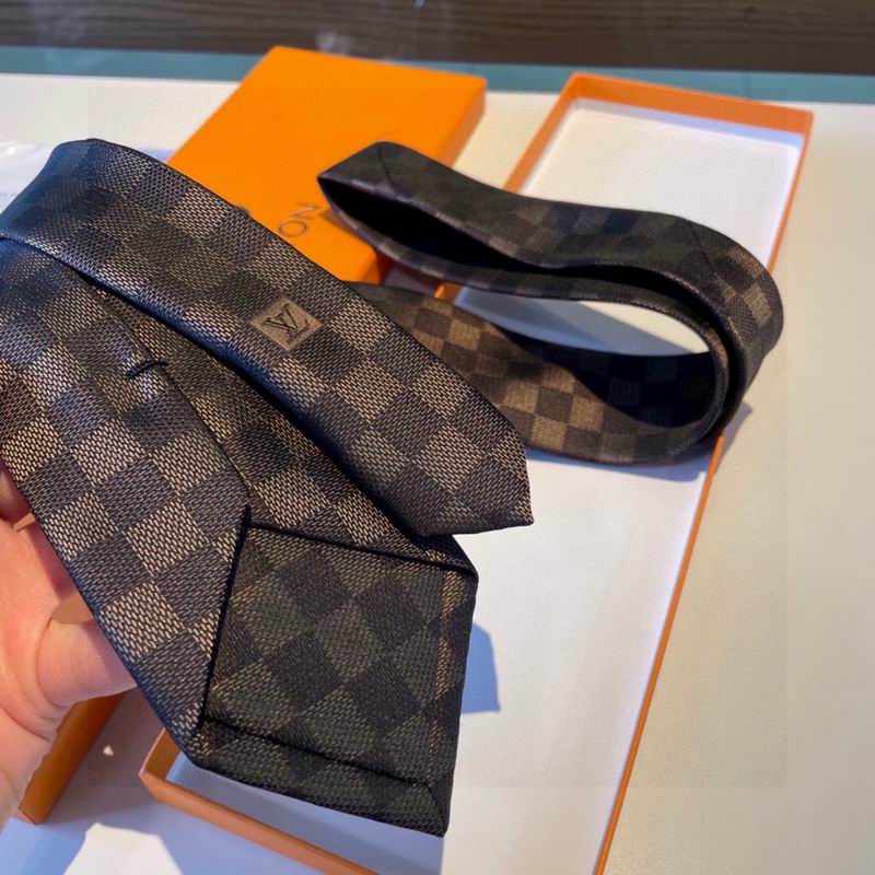 LV Tie hm (43)
