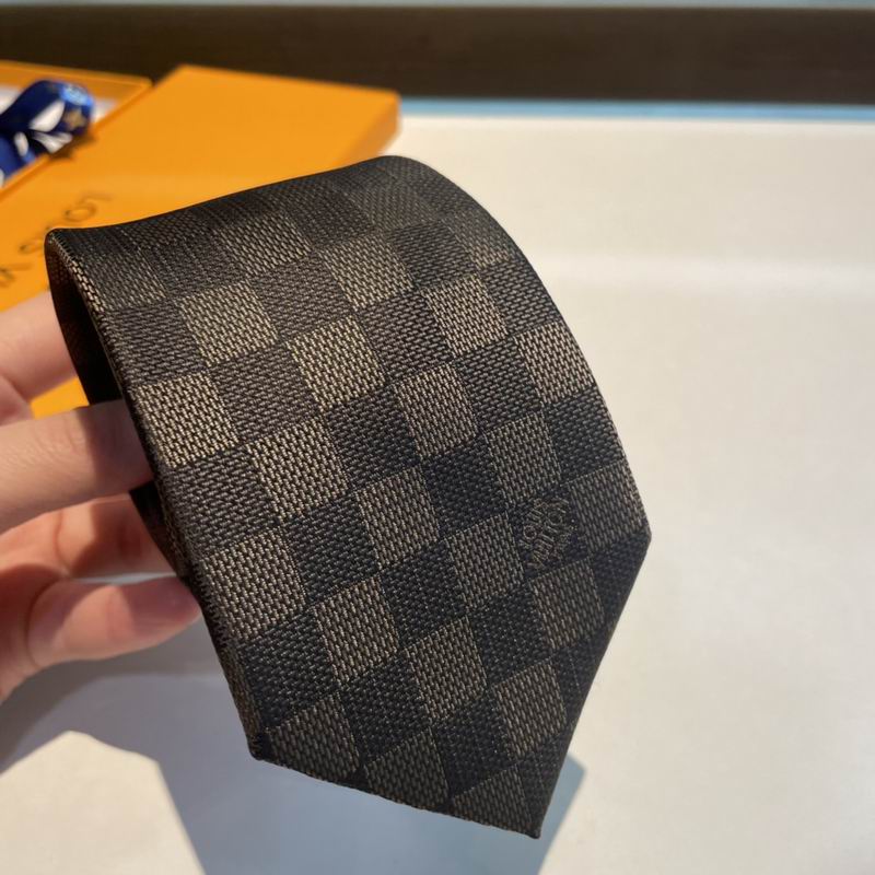 LV Tie hm (46)