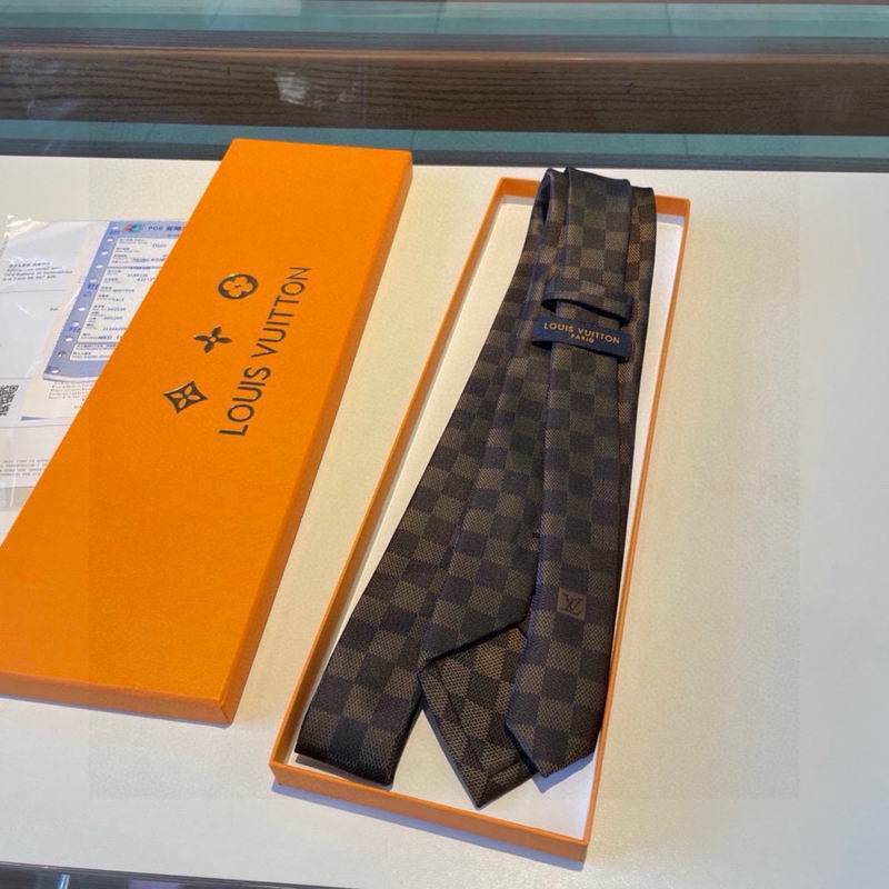LV Tie hm (47)