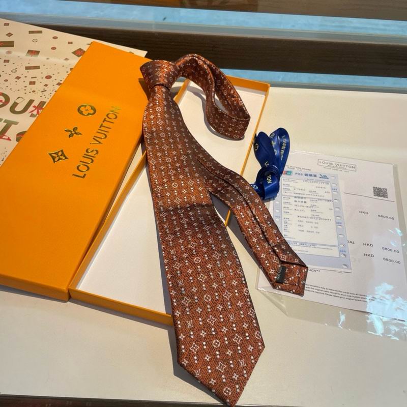 LV Tie hm (496)