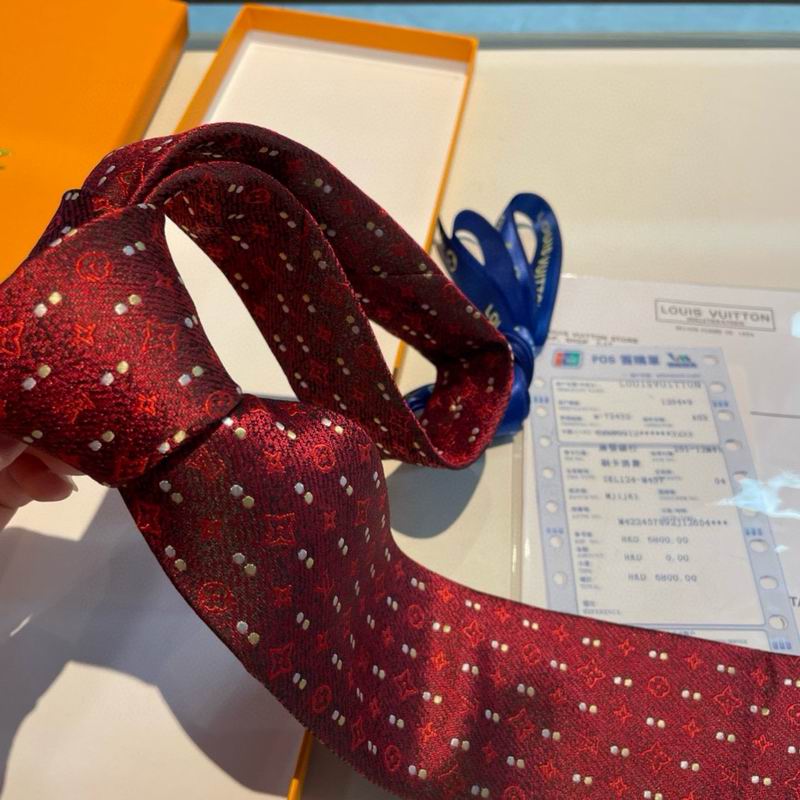 LV Tie hm (505)