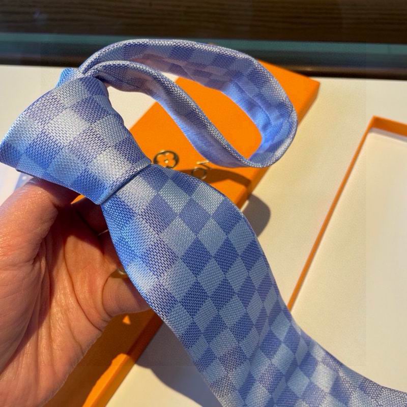 LV Tie hm (51)