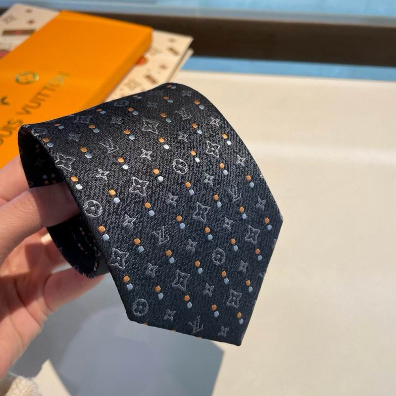 LV Tie hm (514)