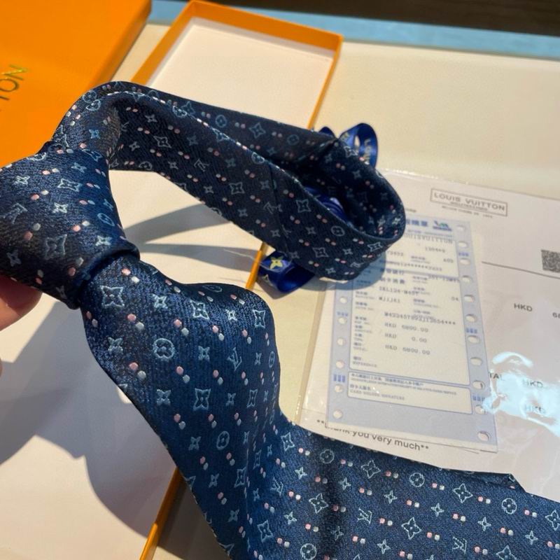LV Tie hm (521)