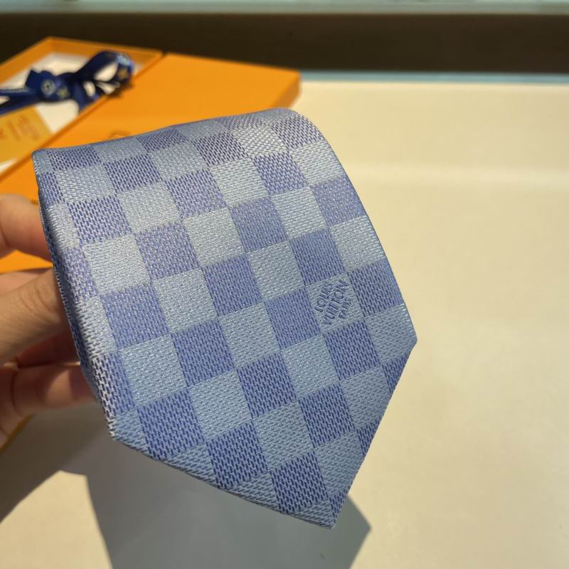 LV Tie hm (53)