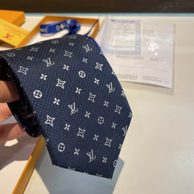 LV Tie hm (562)