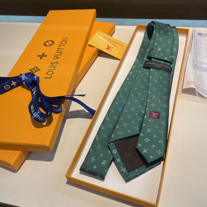 LV Tie hm (573)