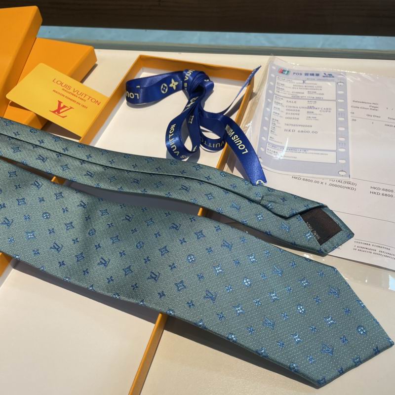 LV Tie hm (588)
