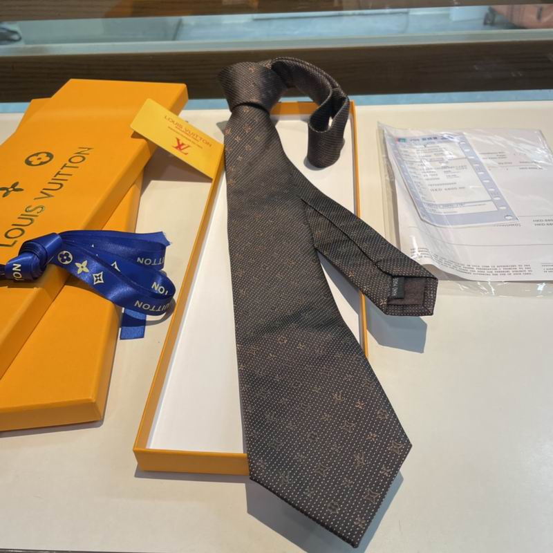 LV Tie hm (591)