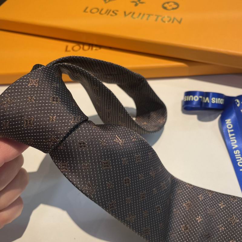 LV Tie hm (592)