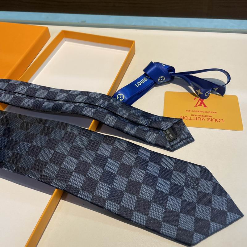 LV Tie hm (61)