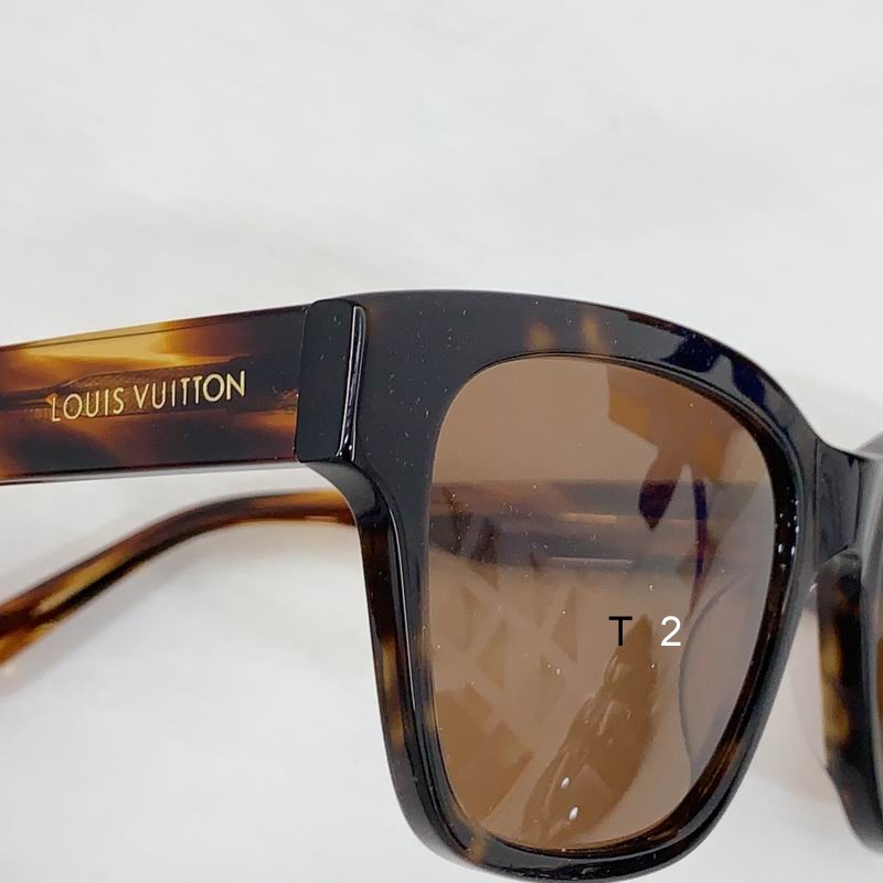 LV Z2464U 54 19-140 b08