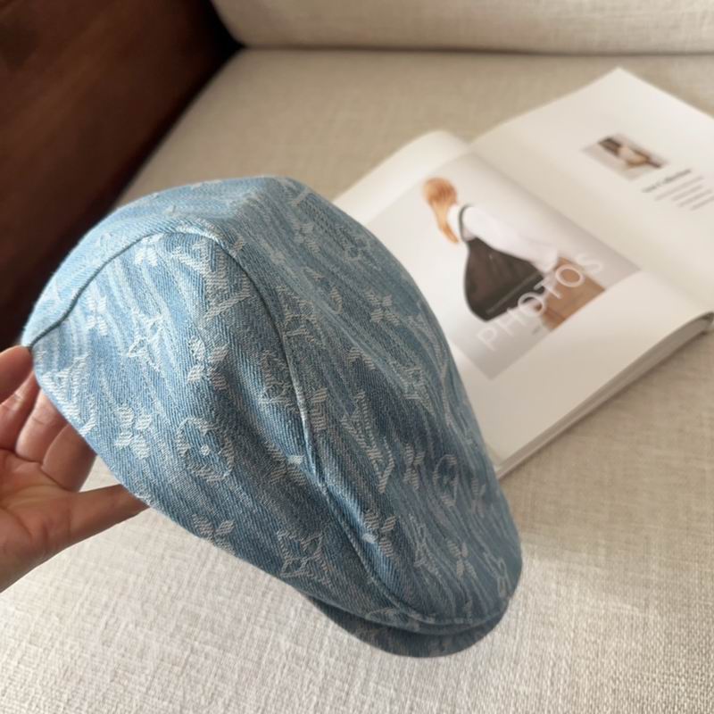 LV beret (13)