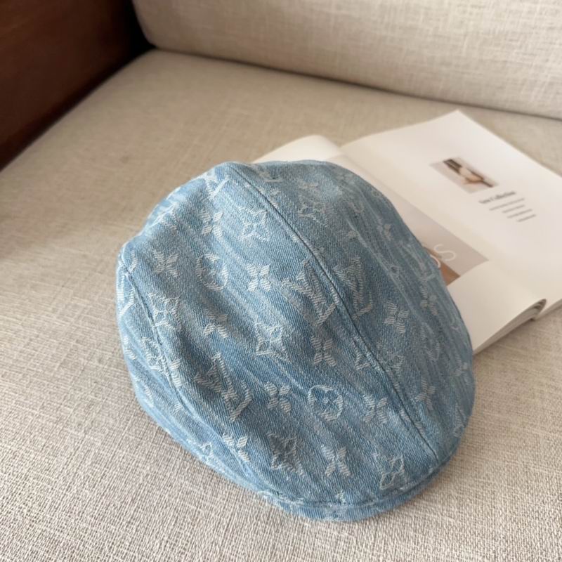 LV beret (14)