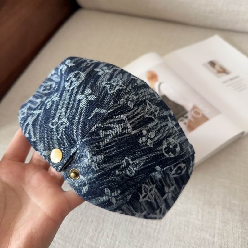 LV beret (2)