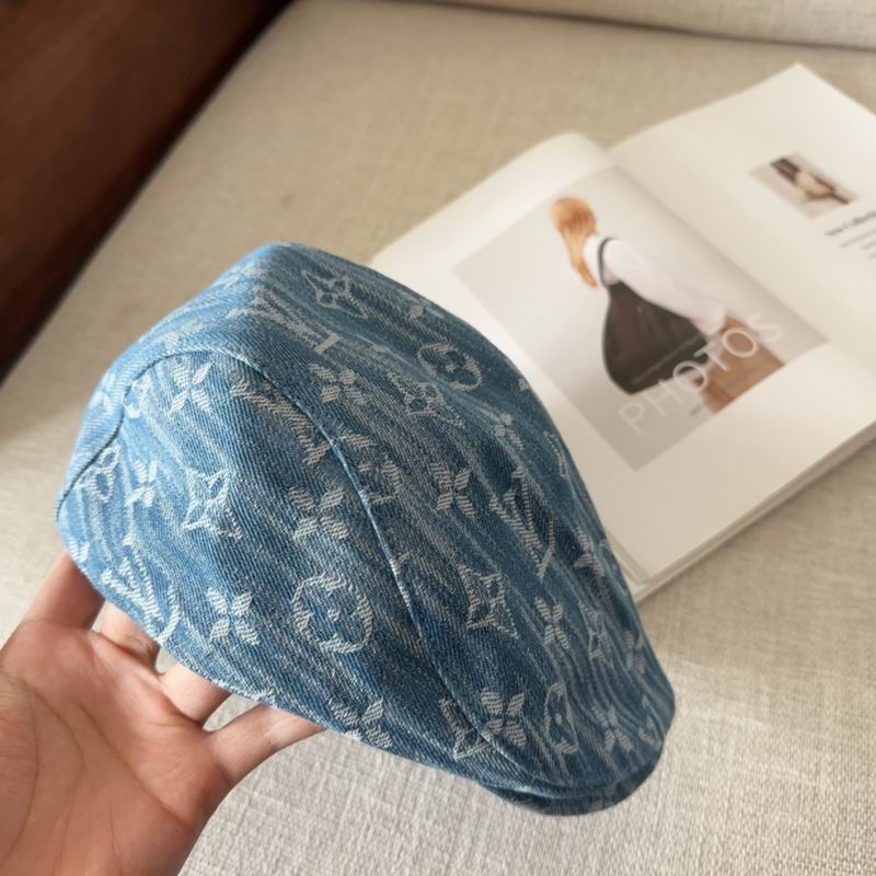 LV beret (22)