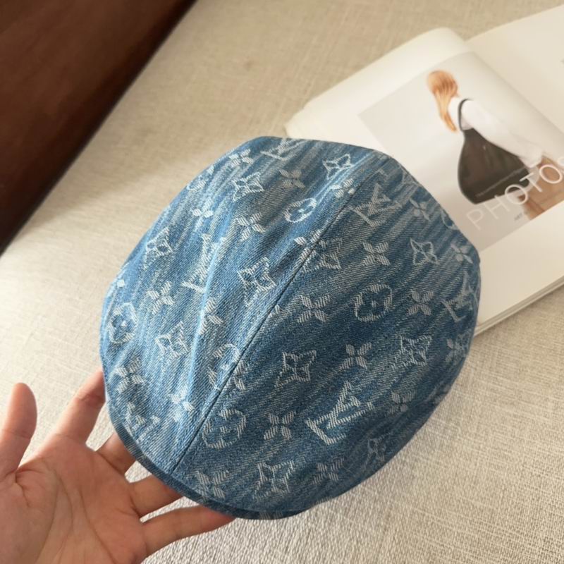 LV beret (24)