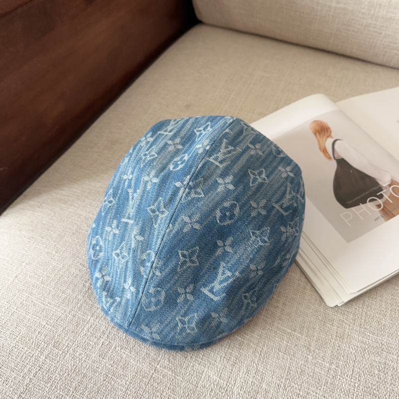 LV beret (27)