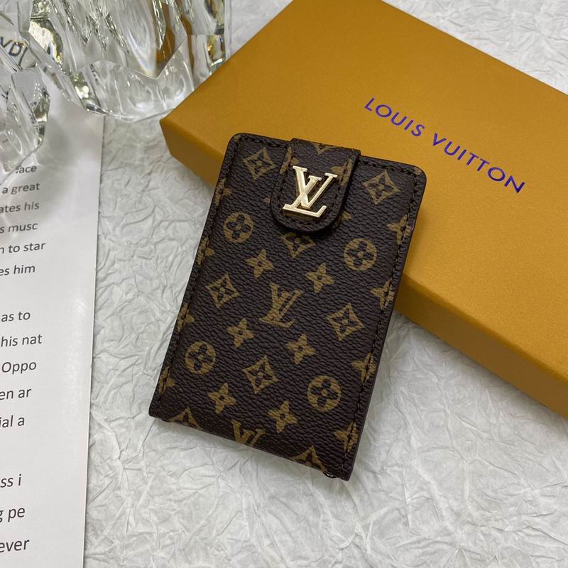 LV card bag 9.5X6.5cm (10)