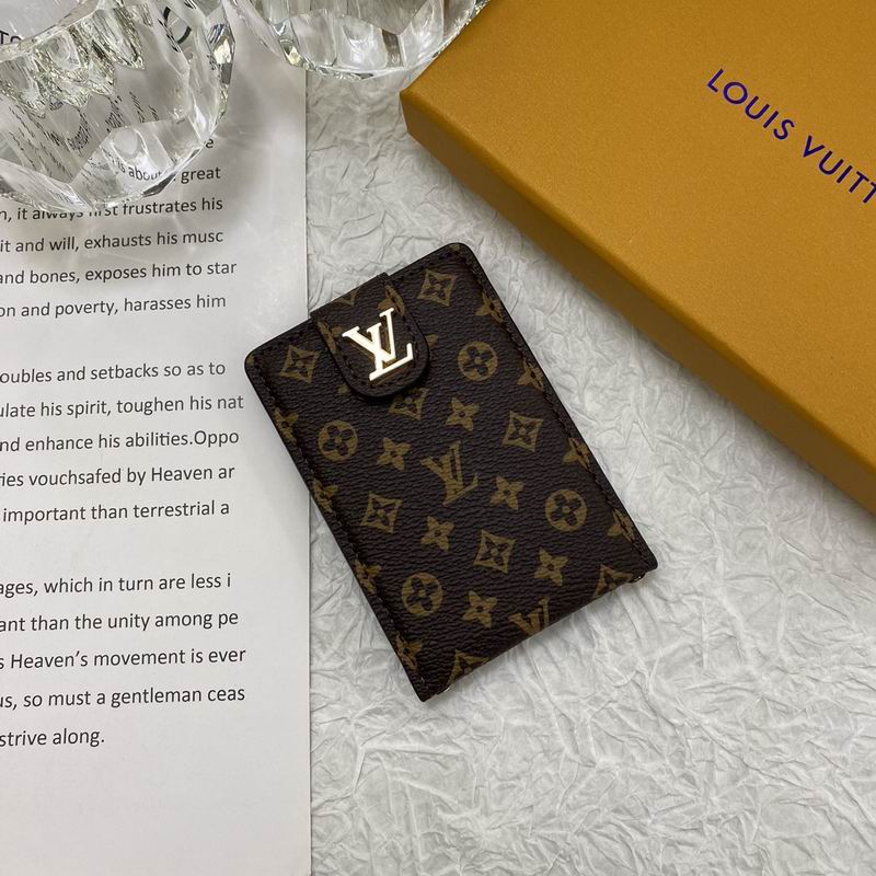 LV card bag 9.5X6.5cm (12)