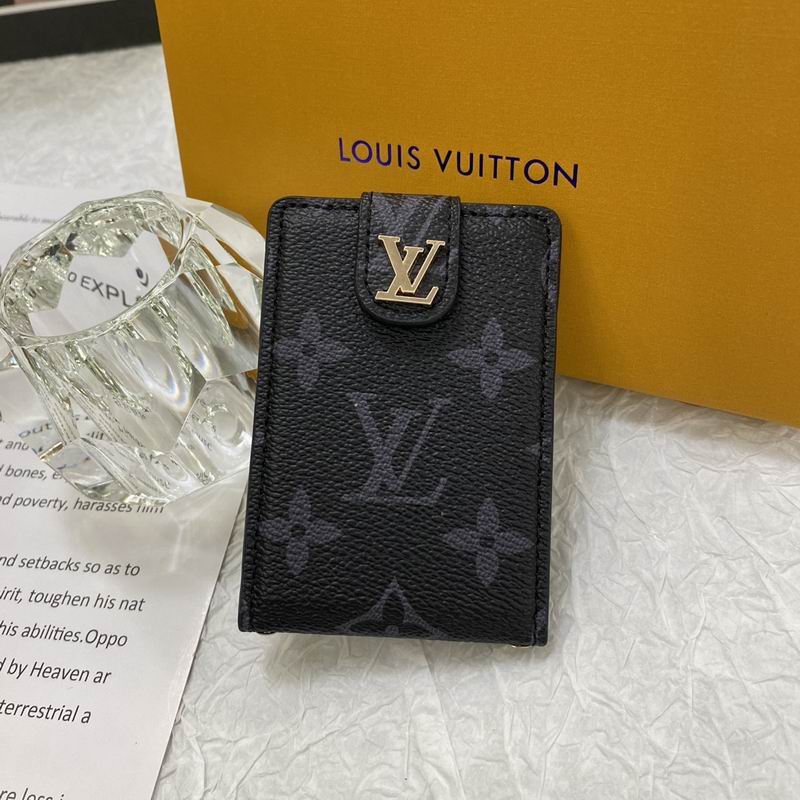LV card bag 9.5X6.5cm (19)